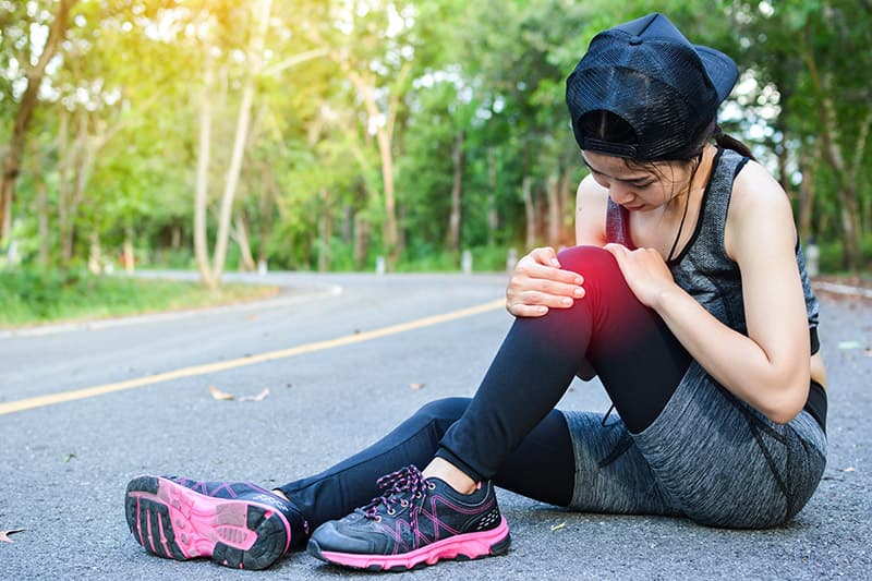 ACL Tears in Women: Why Female Athletes Are at Higher Risk, and What You Can Do About It